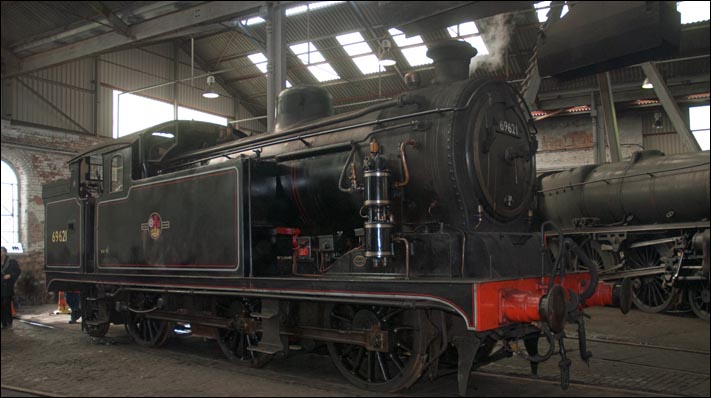 LNER N7 0-6-2T no.69621 at Barrow Hill Round House