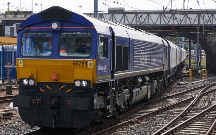 GBRf class 66791 at Bedford station on 17th September in 2021
