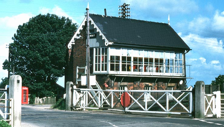 Cowbite Signal box and its level crossing gates