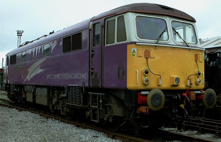 Class 87 87002 in Porterbrook livery 