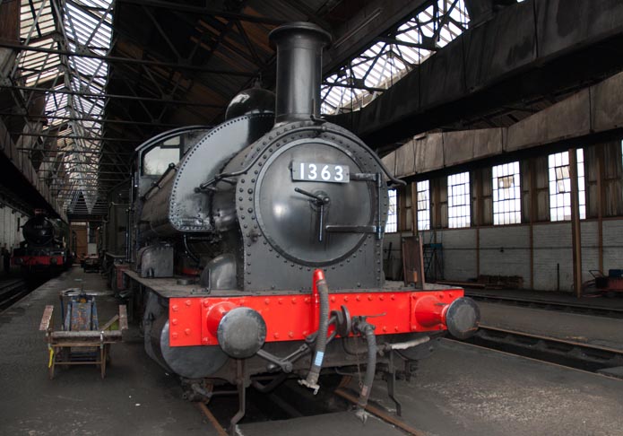 0-6-0ST 1363 in the shed at Didcot