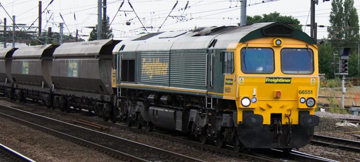 Freightliner class 66551 at Doncaster 
