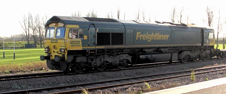 Freightliner class 66502 at Ely station in 2006 