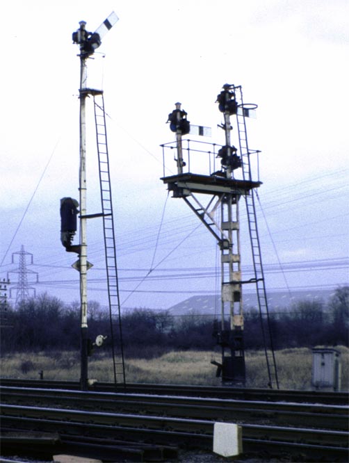 Two signals at Everton 