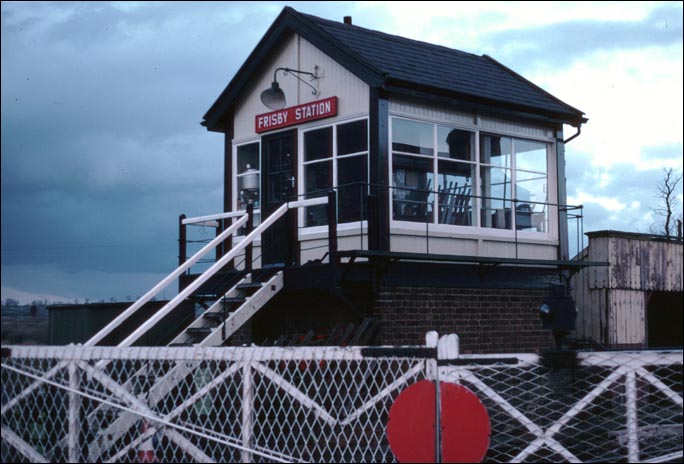 Frisby station signal box