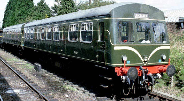 DMU in 2006 in British Railways green