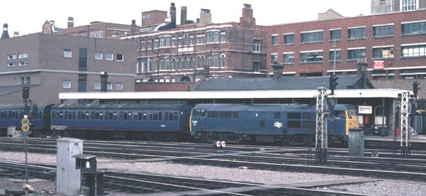 Class 31215 comes into York road station