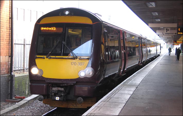 Cross Country class 170 397 on a train to Birmingham New street station in platform 1 at Leicester station in 2009