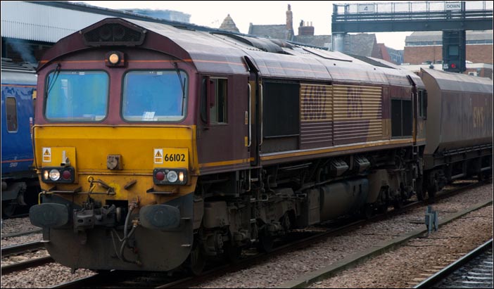 Class 66102 at Lincoln station in 2012