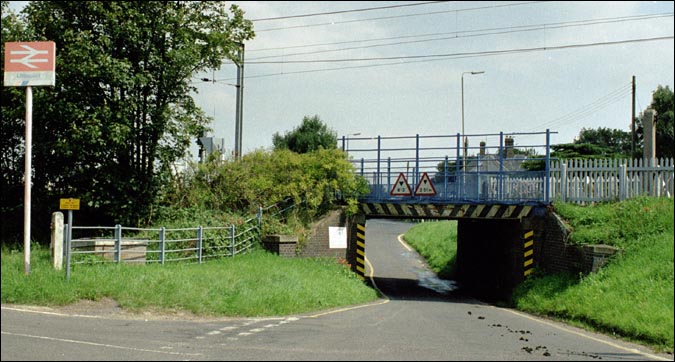  low road under bridge at Littleport to use while the gates are closed