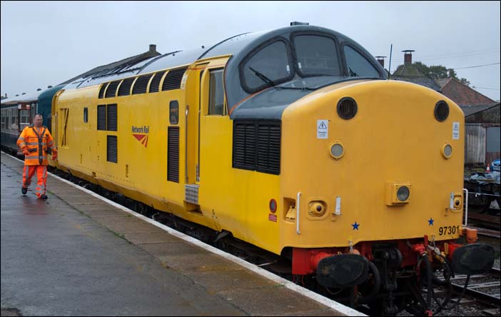 Network Rail Class 37 no.97301 