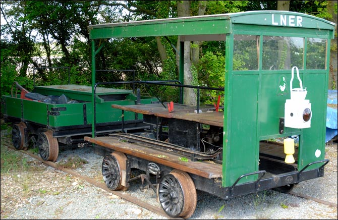LNER platelayers trolley