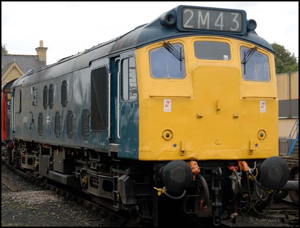 Class 25 057 at Wansford 