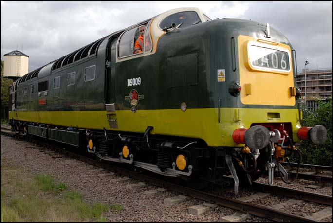D9009 at the NVR Peterborough station 2009