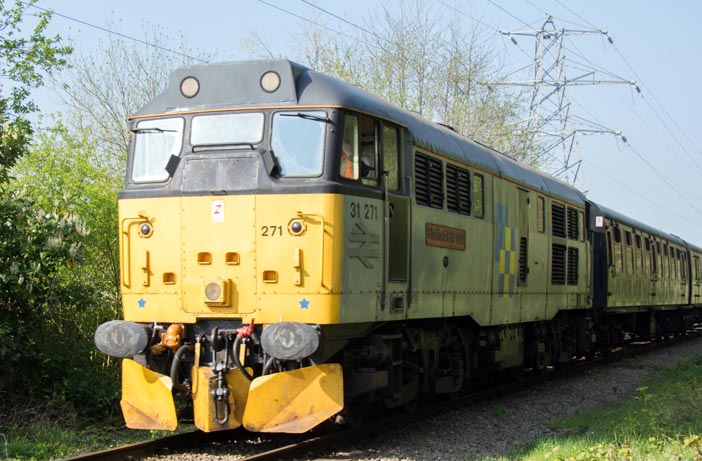 Class 31271 at the NVR