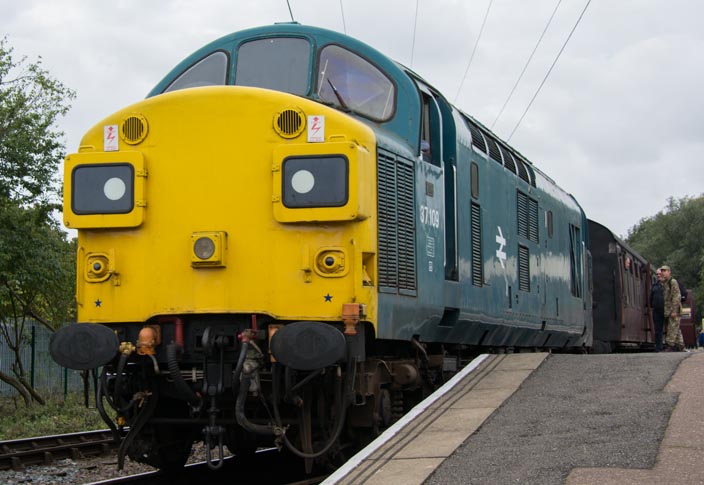 Class 37109 at the Nene Valley's Peterborough station 
