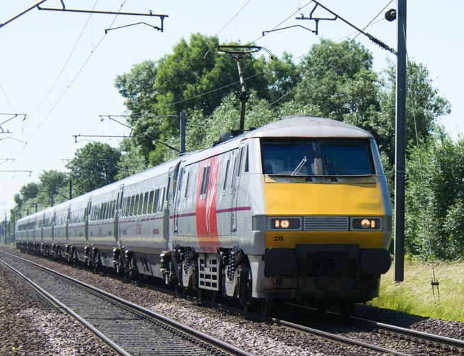 East Coast class 91128 on an up train in 2015