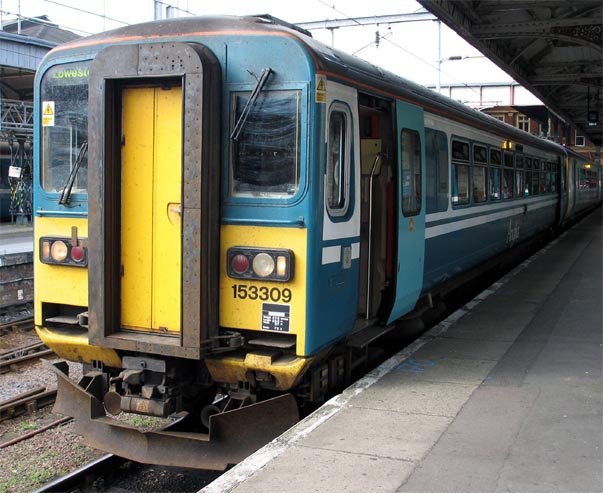 Anglia Class 153309 at Norwich station in 2005 with a train to Lowestoft.  