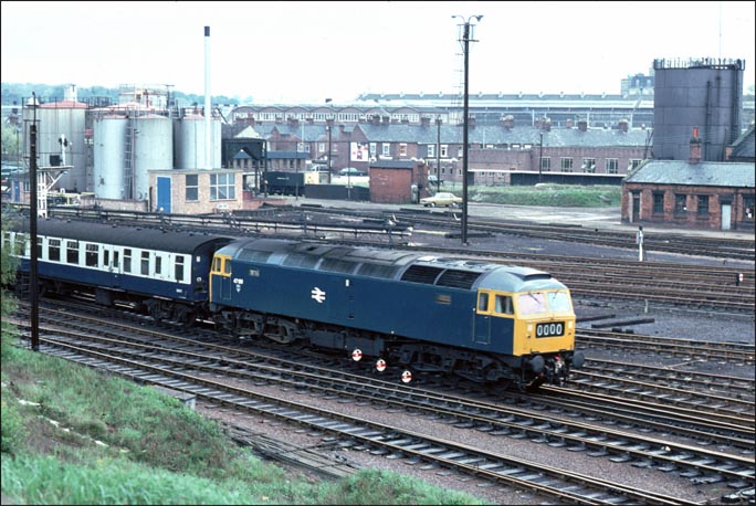 Class 47 130 into Norwich 