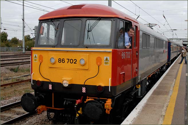 class 86 702 in platform 2 at Peterborough in 2009