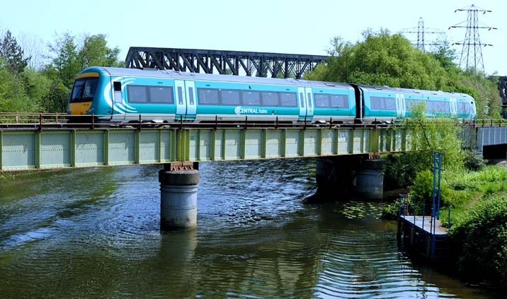 Central Trains class 170 crossing the River Nene at Peterborough in 2005