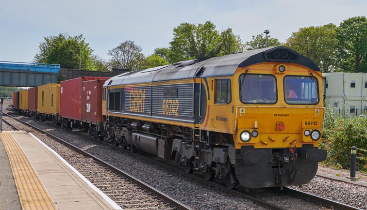 GBRf class 66742 coming into Peterborough station on the 6th of May. 