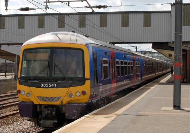 First Capital Connect Class 365541 comes though platform 4 in  June 2008.