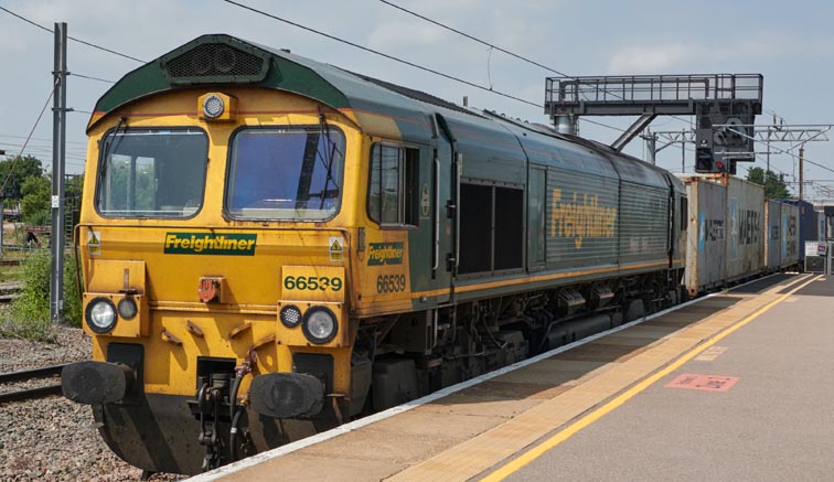 Freightliner coming into platform 5 at Peterborough station on the 22nd of July 2021