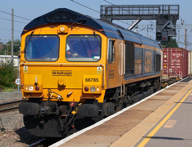 GBRf class 66785 into platform 5 at Peterborough station on the 7th September in 2021