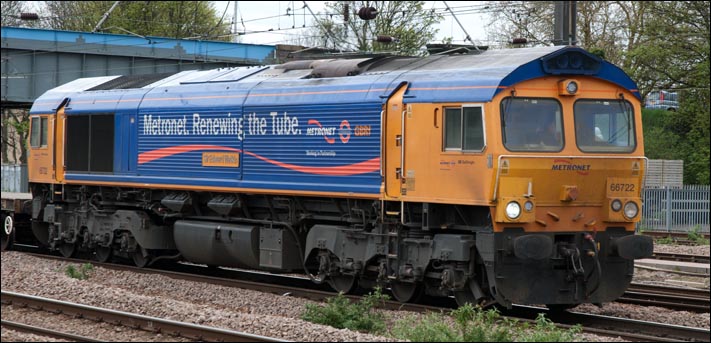 GBRf class 66722 into platform 4 on the 14th of April 2011
