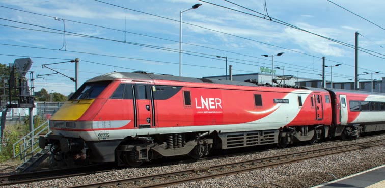 LNER class 91115 in platform 3 at Peterborough 