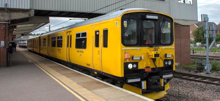Network Rail track assessment unit 950001 