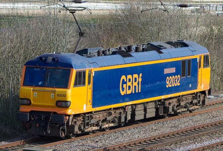 GBRf class 92032 on the ECML up slow 