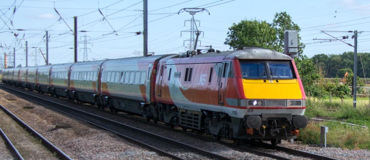LNER class 91109 on down fast at Werrington 