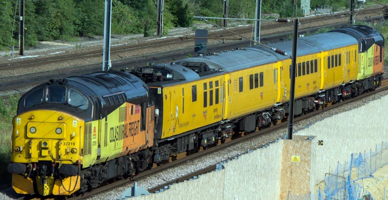 Network Rail Test train with two Colas Rail Freight class 37s 