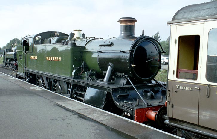 2-6-2T 5164 at Kiderminster 