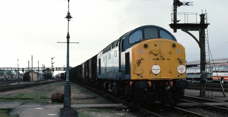 Class 40 with a freight at Spalding