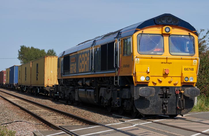 GBRf class 66748 at Stowgate 