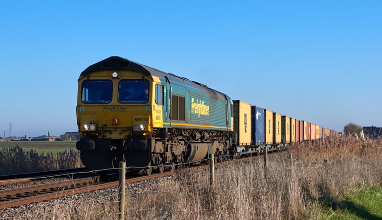 Freightliner class 66510 at Tuves on Saturday the 22nd January in 2022 