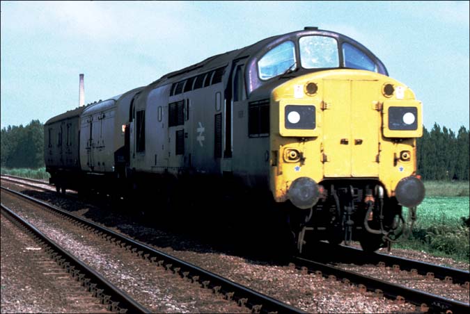 A Class 37 on a short parcels train at Whittlesea
