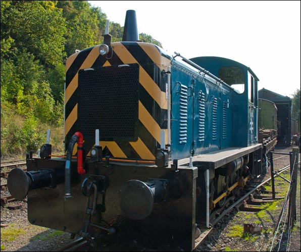 Class 04110 at the Battlefield Railway 