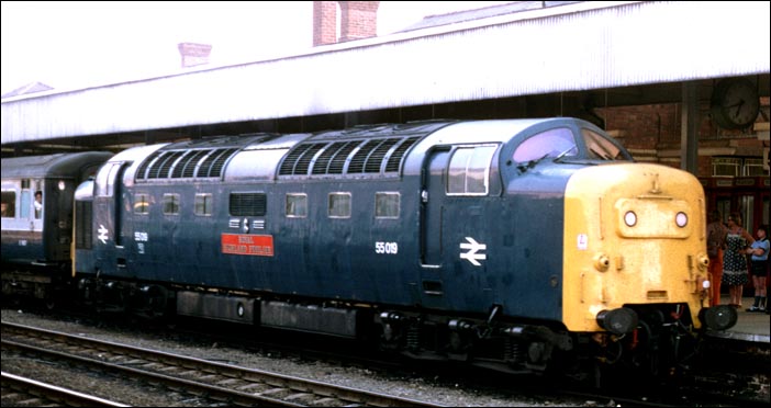 Deltic class 55019 at Doncaster station