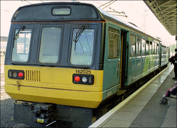 Class 144225 in Arriva colours with a train to to Scunthorpe 