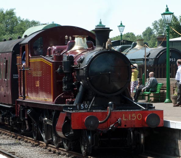 GWR small Praire 2-6-2T no.5521 painted in London Transport red