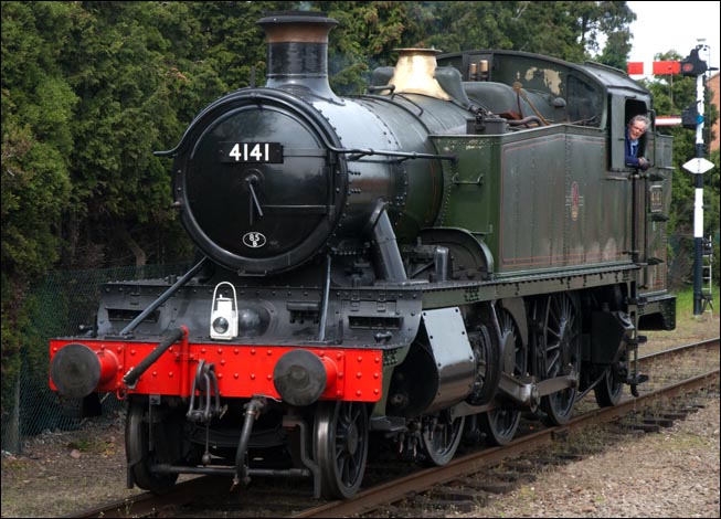 GWR 5101 Class 2-6-2T Locomotive number 4141