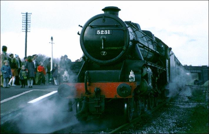 Black 5 5231 at Quorn and Woodhouse station