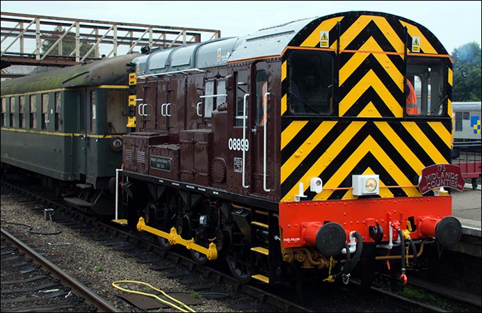 Class 08899 in Wansford station