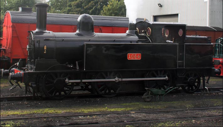 LNWR 0-6-2T Coal tank no.1054 