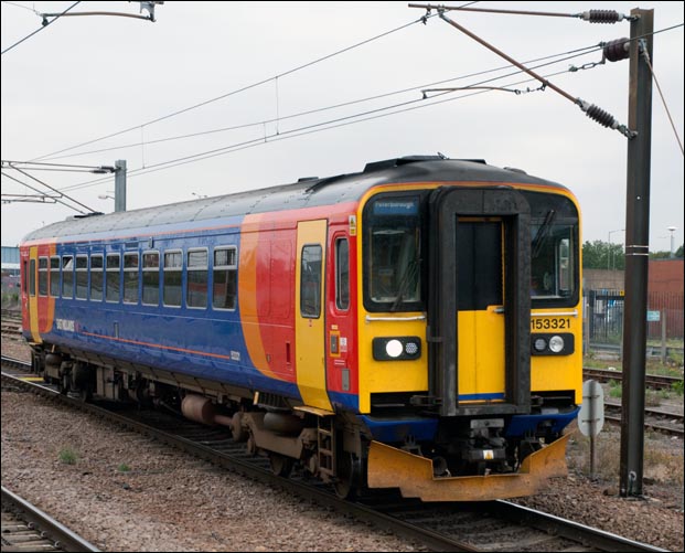 East Midland Trains class 153321coming into platform 2