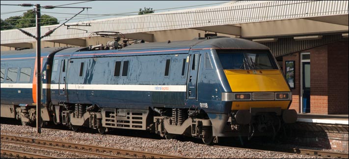 National Express East Coast class 91118 into platform 4 on the 4th of July 2009